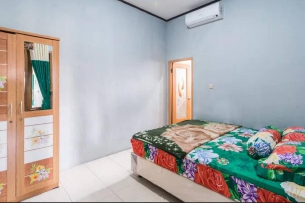 Villa Mutiara Citra Puncak Bu Eva Sampal 外观 照片
