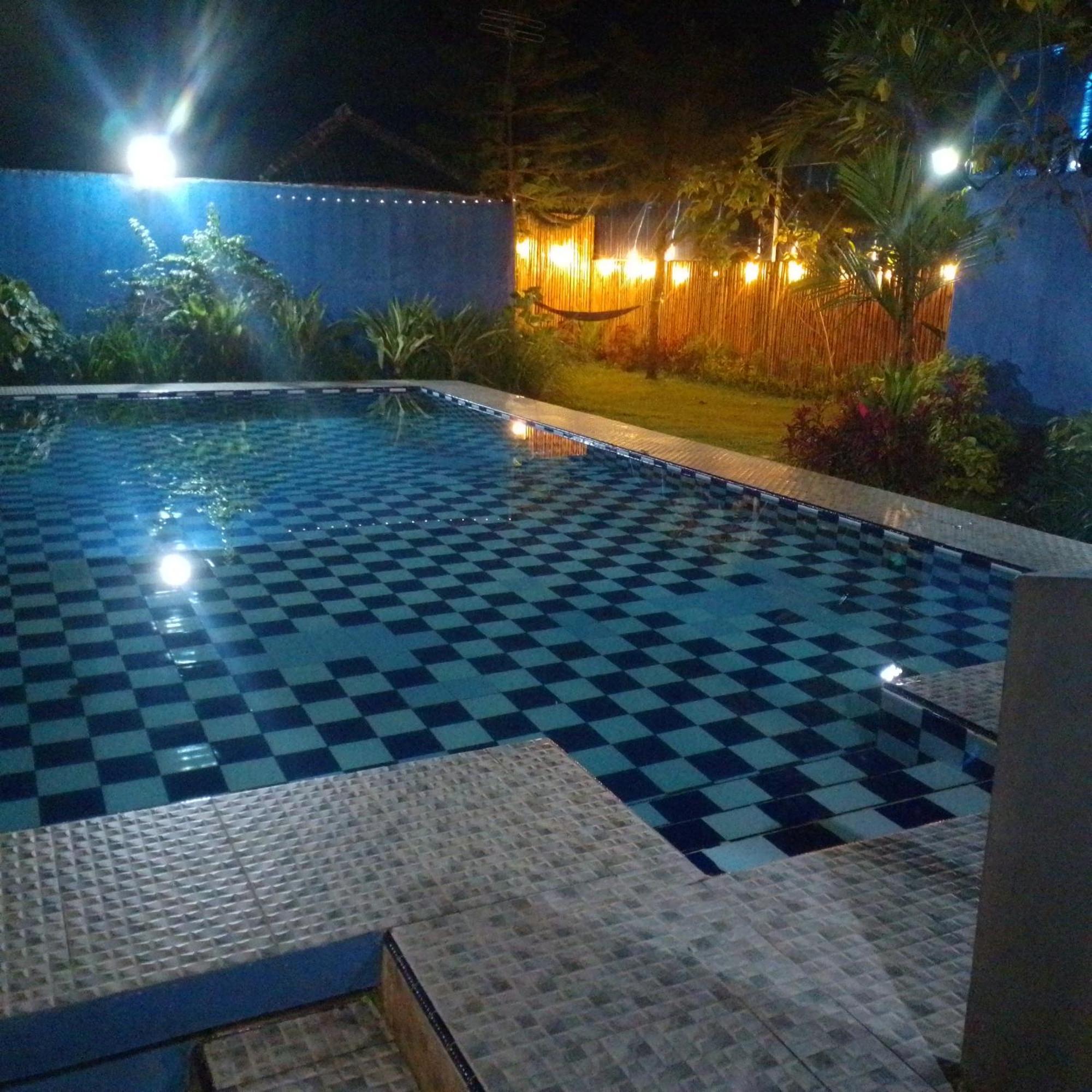 Villa Mutiara Citra Puncak Bu Eva Sampal 外观 照片