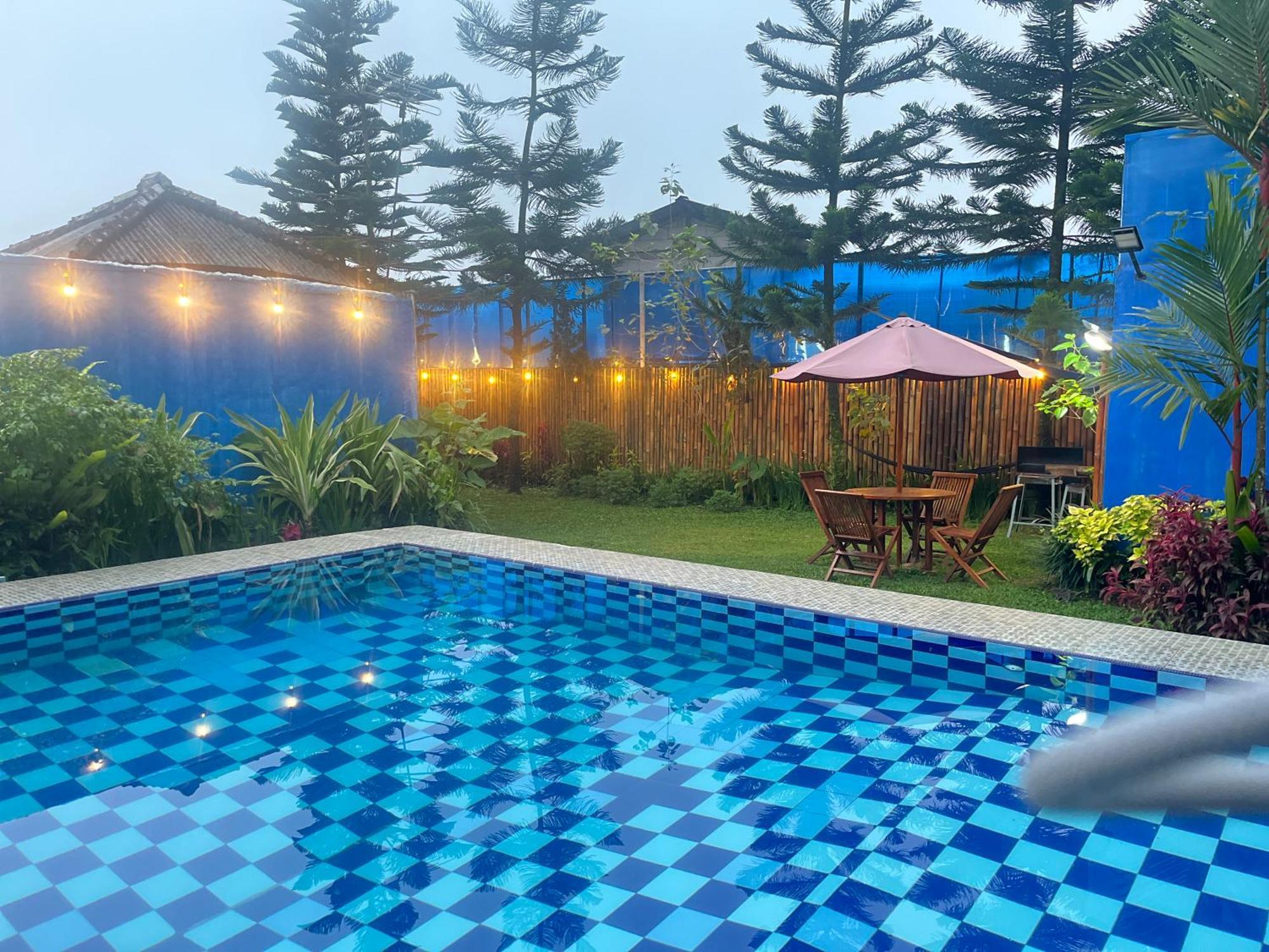 Villa Mutiara Citra Puncak Bu Eva Sampal 外观 照片